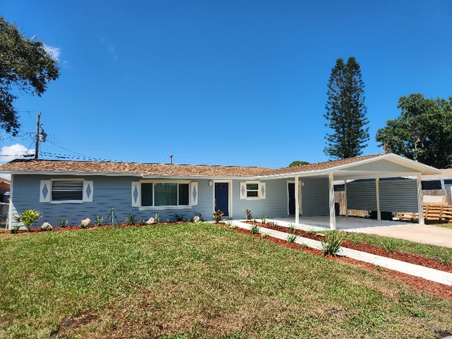 Building Photo - 1345 Lester Ct