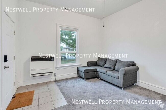 Building Photo - 610 W 100 S