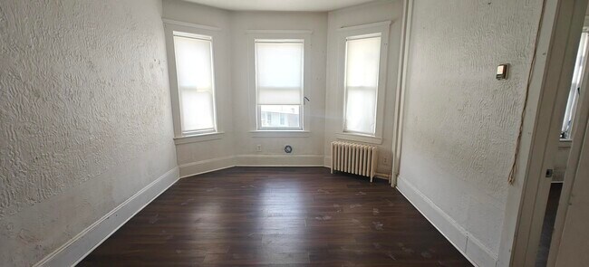 Foto del edificio - 241 Walnut St