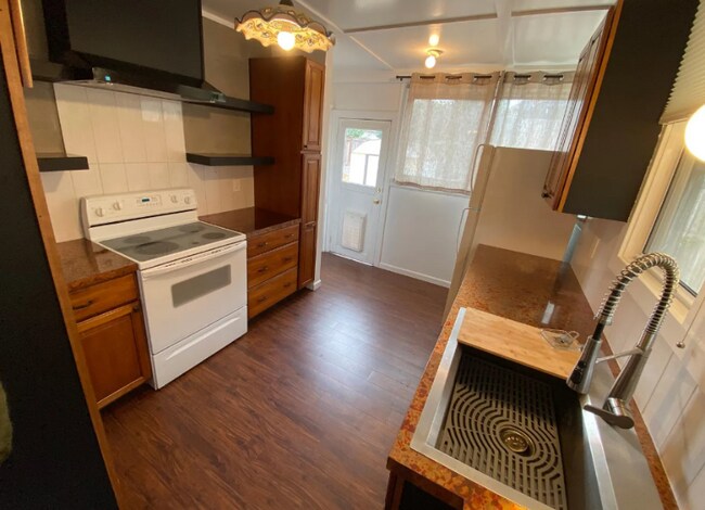 Foto del edificio - 3216 N Stevens St