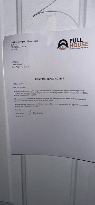 Primary Photo - 11-11 Rue Godbout