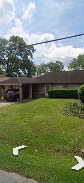 Foto principal - 1009 Mccall Ave