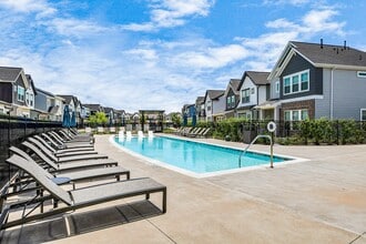 Building Photo - 5300 Berkeley Knl Cir