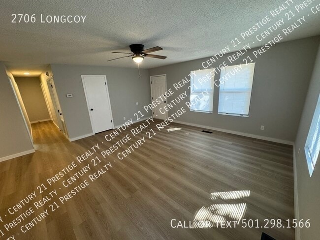 Foto del edificio - 2706 Longcoy-