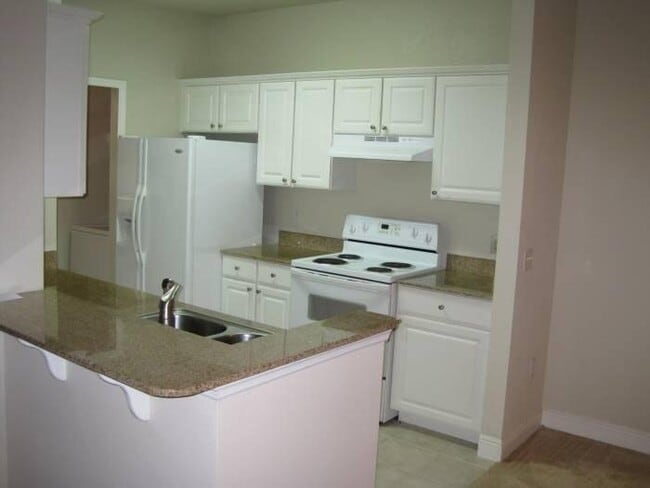 Building Photo - 225 Southern Pecan Cir