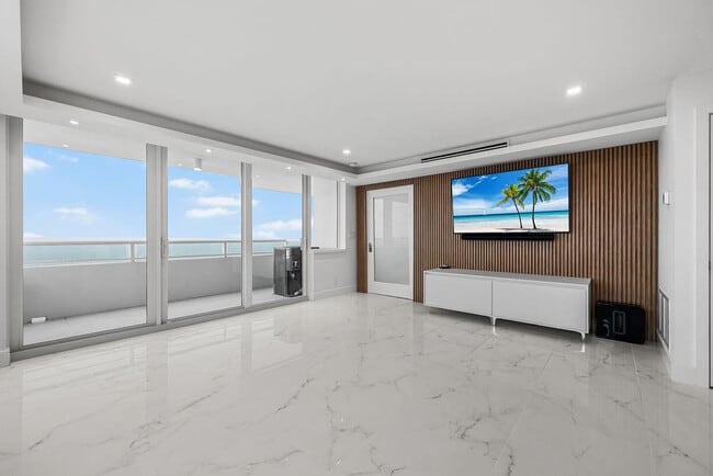 Foto del edificio - 545 S Fort Lauderdale Beach Blvd