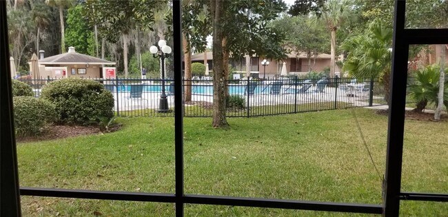 Foto del edificio - 180 Magnolia Woods Ct