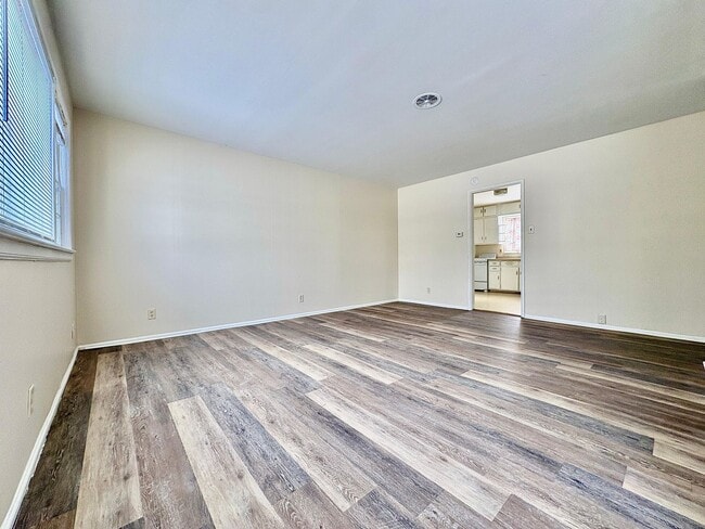 Foto del edificio - 427 S 28th St