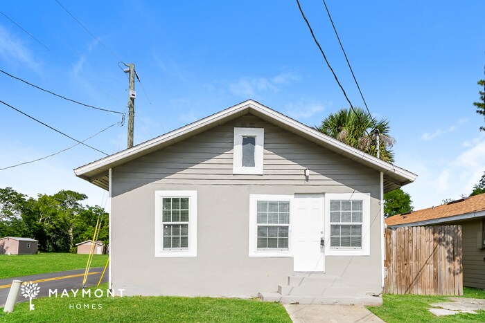Foto principal - 2335 Smith St