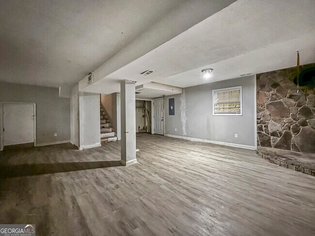 Foto del edificio - 4187 Clearview Dr