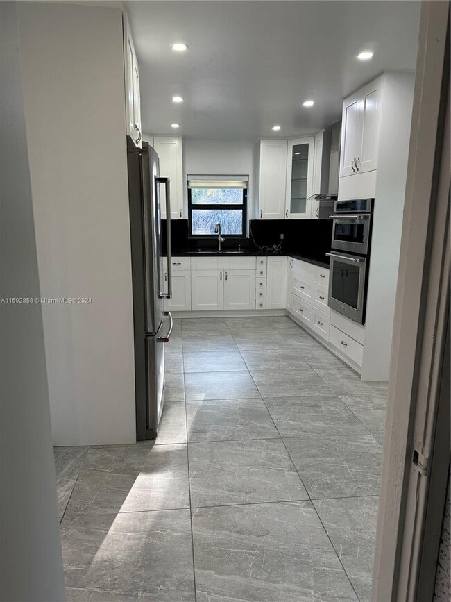 Photo - 579 Hunting Lodge Dr House