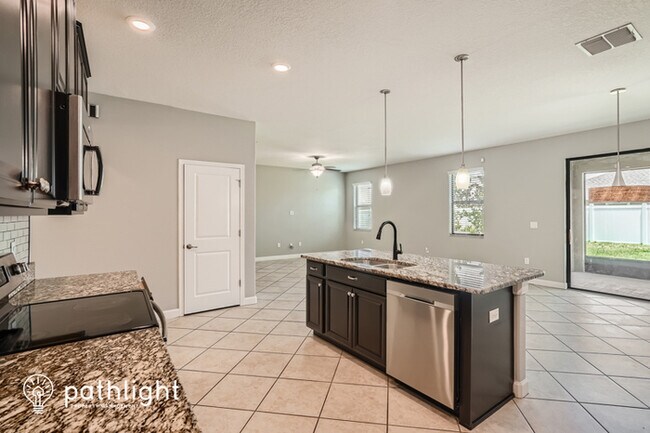 Building Photo - 11820 Valhalla Woods Drive, Riverview, FL,...