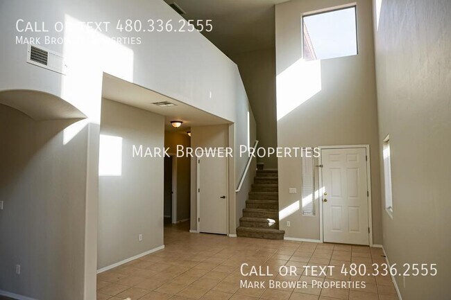 Building Photo - 41260 N Cambria Dr