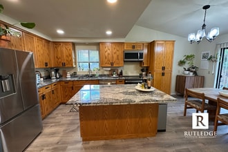 Building Photo - 2921 Grizzly Dr