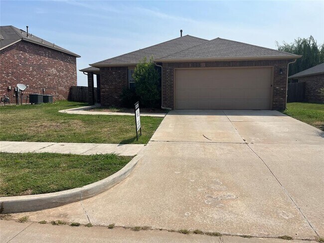 Building Photo - 2520 Ressie Ln