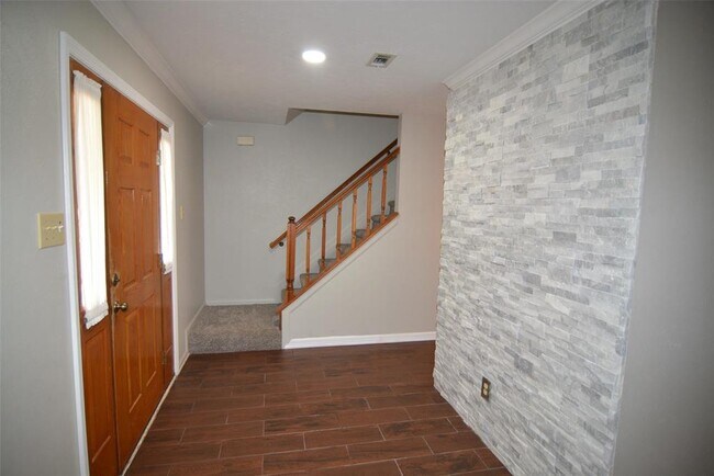 Foto del edificio - 515 Hawthorn Pl