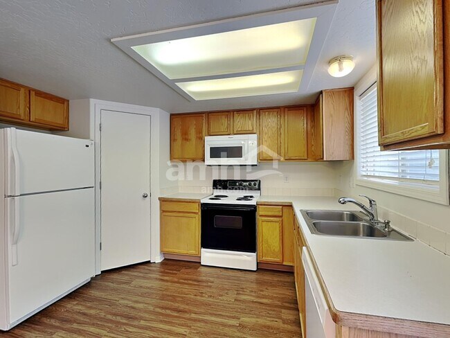 Building Photo - 3417 Cedar Park Ct
