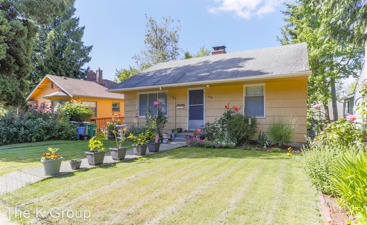 Primary Photo - 2 br, 1 bath House - 5734 NE 62nd Street