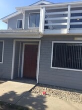 Building Photo - 6709 Trigo Rd