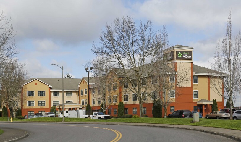 Furnished Studio - Portland