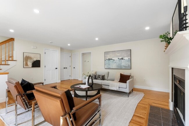 Foto del edificio - 29 Cottage St