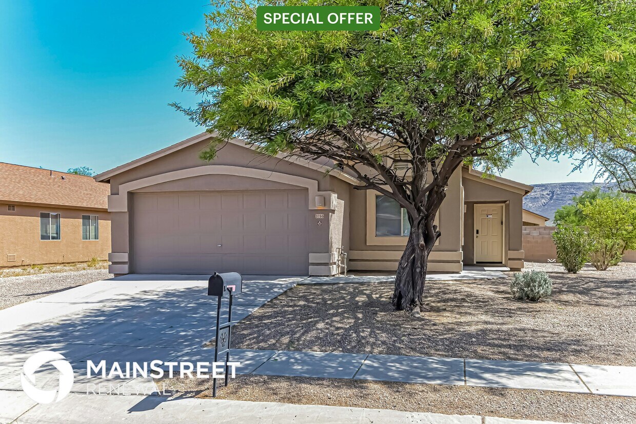 Foto principal - 3755 W Fitzwater Ct