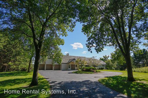Primary Photo - 1205 Oakview Rd