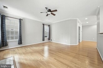 Building Photo - 4705 Manor Dr