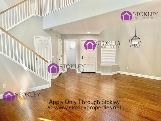 Building Photo - Stokley Properties Presents 423 Orchard Vi...