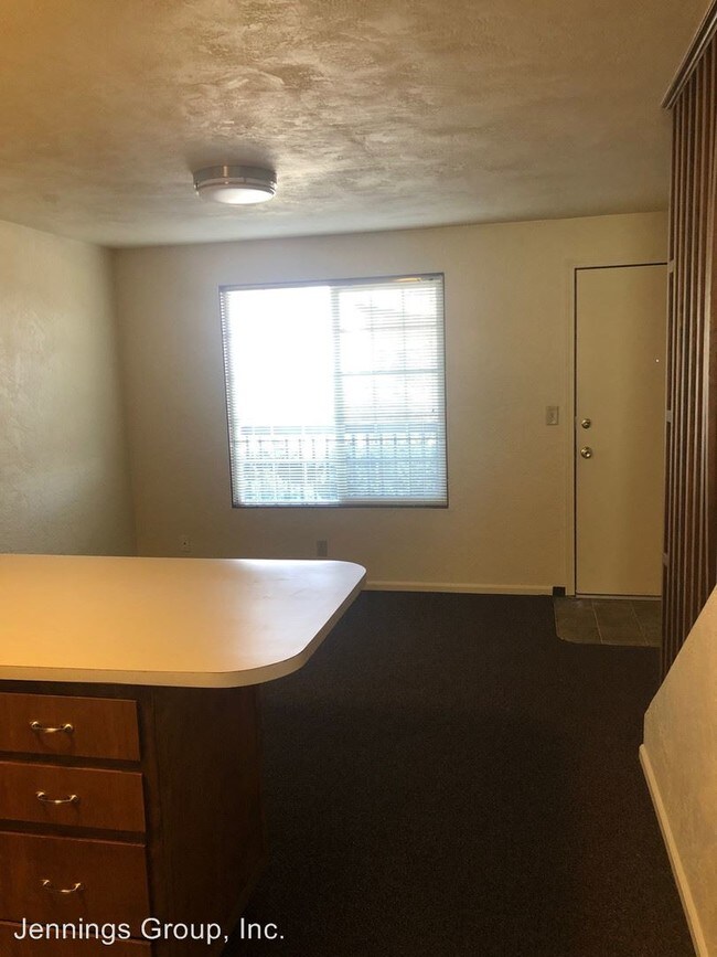 Foto del edificio - 1290 E 18th Ave