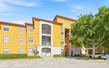 Building Photo - 6169 Metrowest Blvd