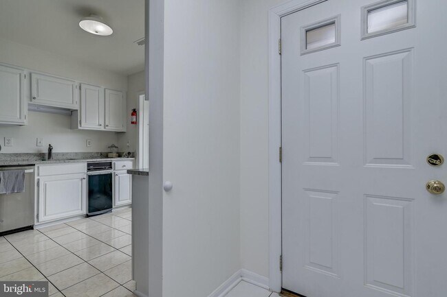 Foto del edificio - 7612 Coddle Harbor Ln