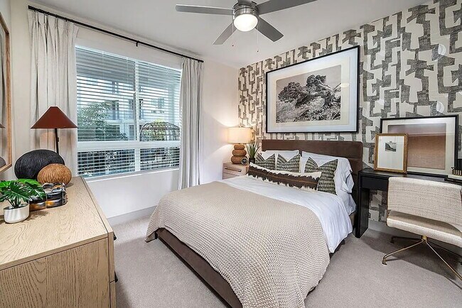 Foto del edificio - 690 Sutter St