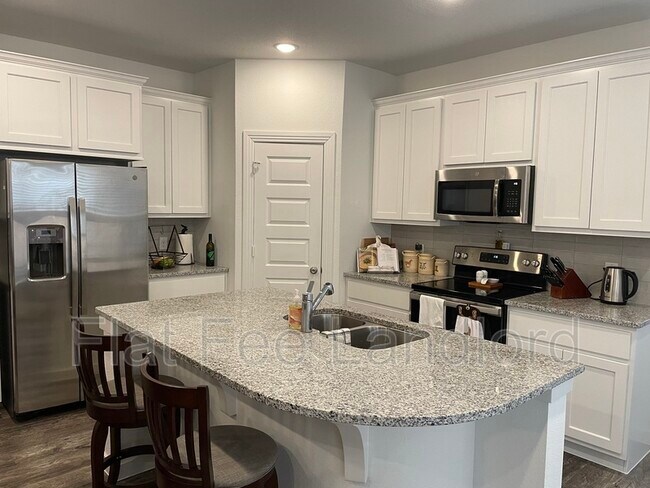 Foto del edificio - 2806 Lolita Way