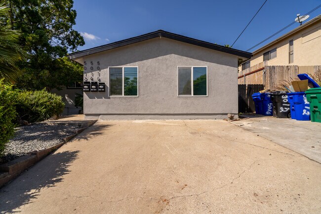 Foto del edificio - 5016 54th St