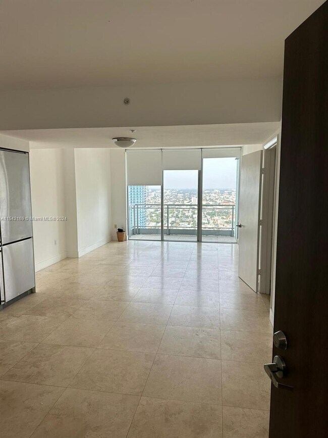 Foto del edificio - 92 SW 3rd St
