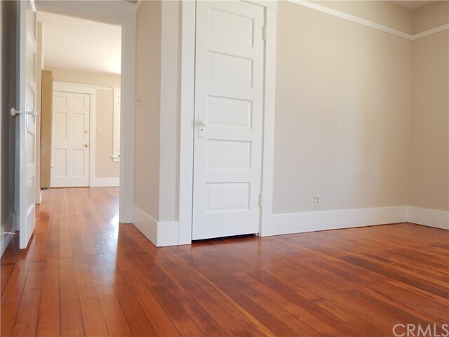 Building Photo - 133 W Palm Ave