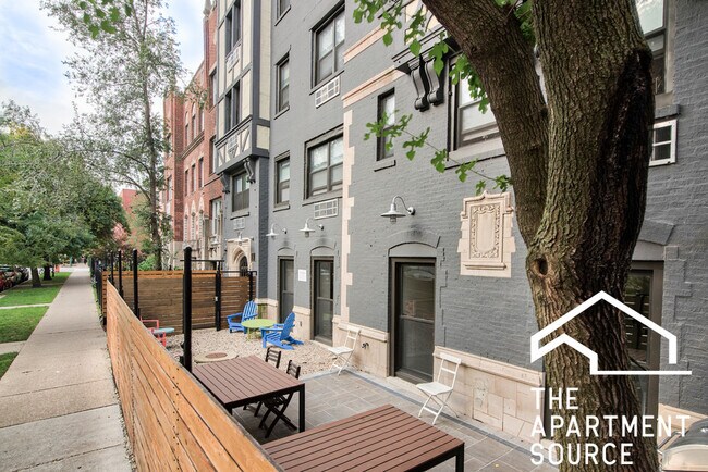 Building Photo - 5718 N Winthrop Ave