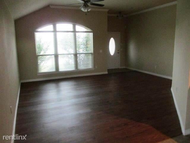Building Photo - 4 br, 2 bath House - 19716 Adagio Ln