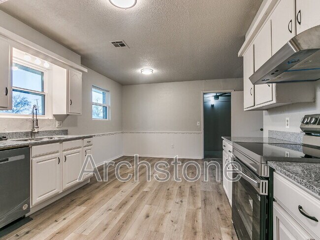 Foto del edificio - 401 NW 86th St