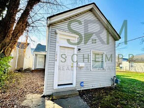 Building Photo - 1528 Wilson Ave