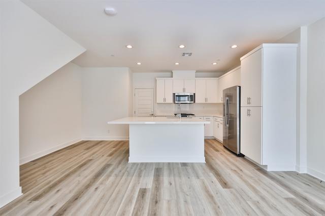 Building Photo - 10822 Sykora Ct