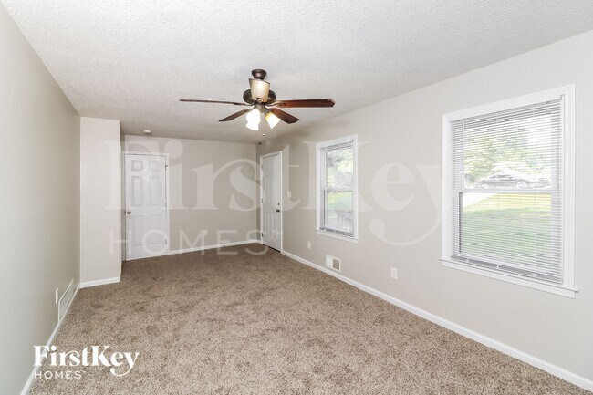 Foto del edificio - 4007 Wells Cir