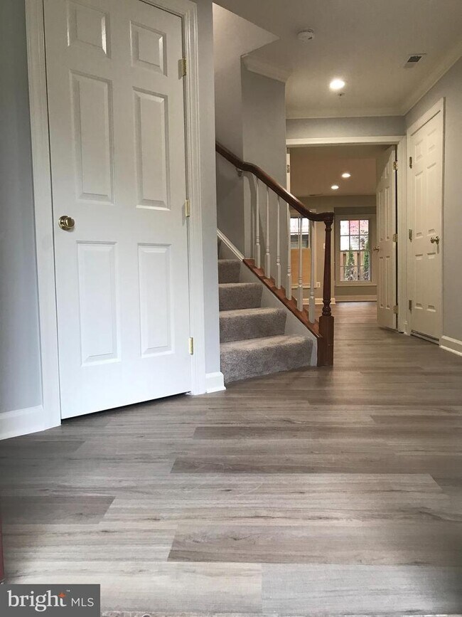 Foto del edificio - 4 Rockingham Ct