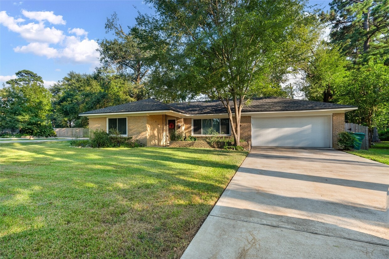 Foto principal - 1101 W Semands St