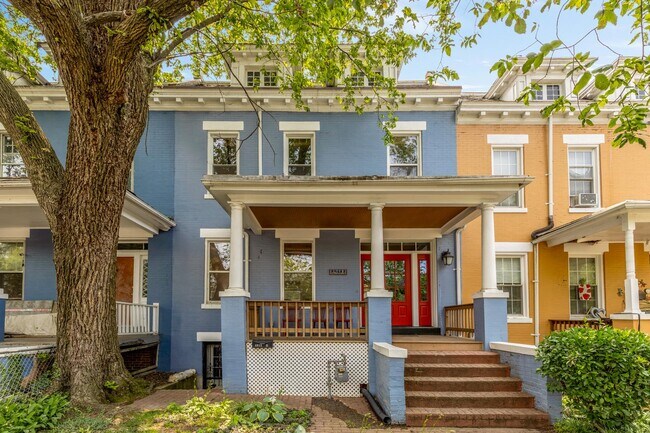 Foto del edificio - 4012 7th St NW