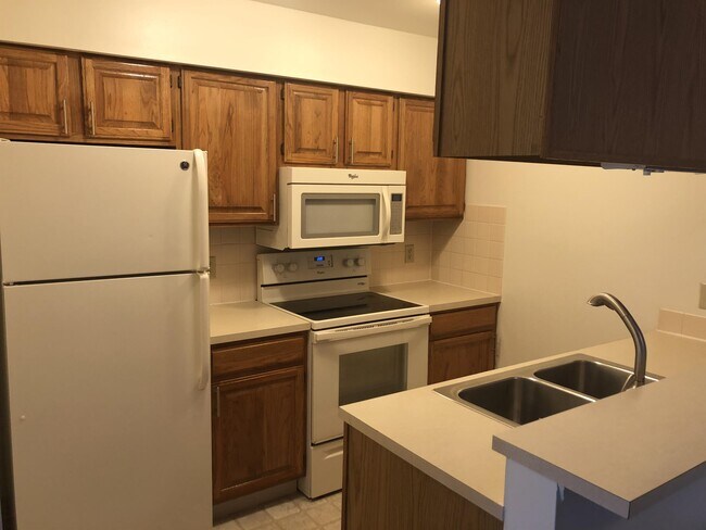 Foto del edificio - 4312 N Holland Sylvania Rd