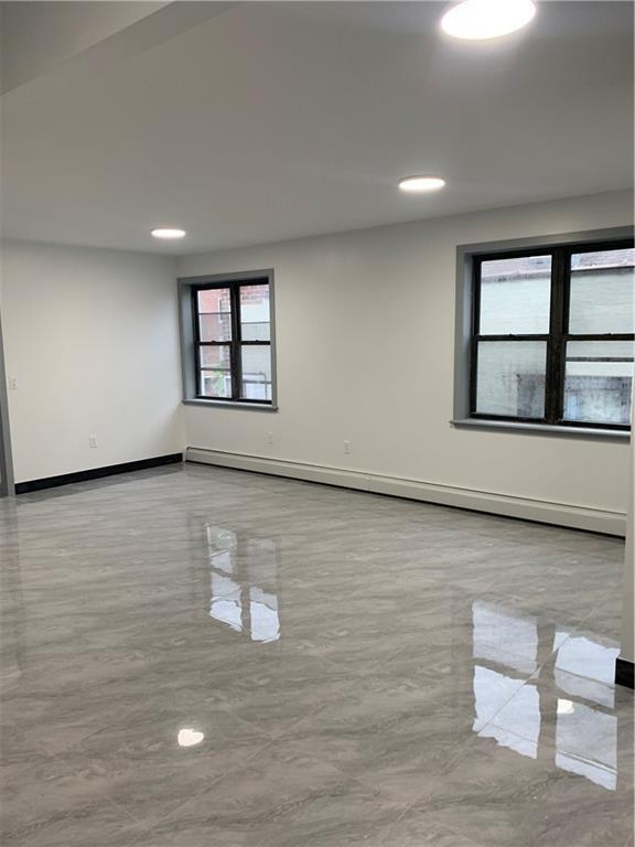 Foto del edificio - 352 92nd St
