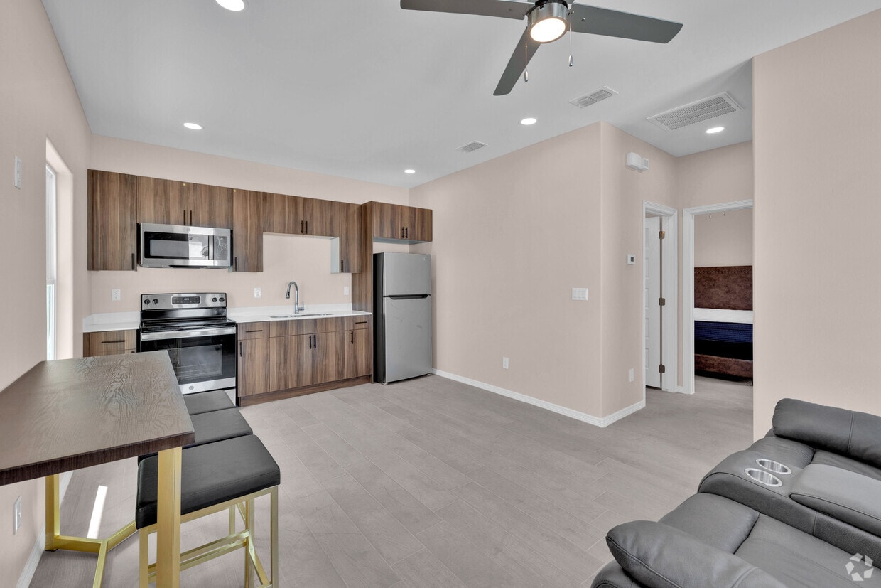 Woodland Estates Apartments in Edinburg, TX