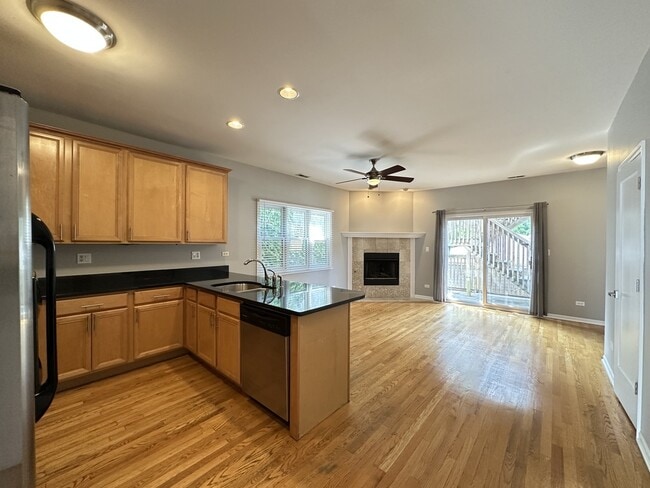 Foto del edificio - 724 N Willard Ct